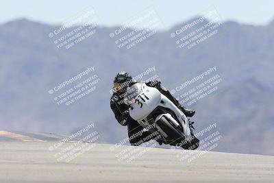 media/Apr-20-2025-CVMA (Sun) [[39090e8767]]/Race 9-Formula LW Twins Shootout/